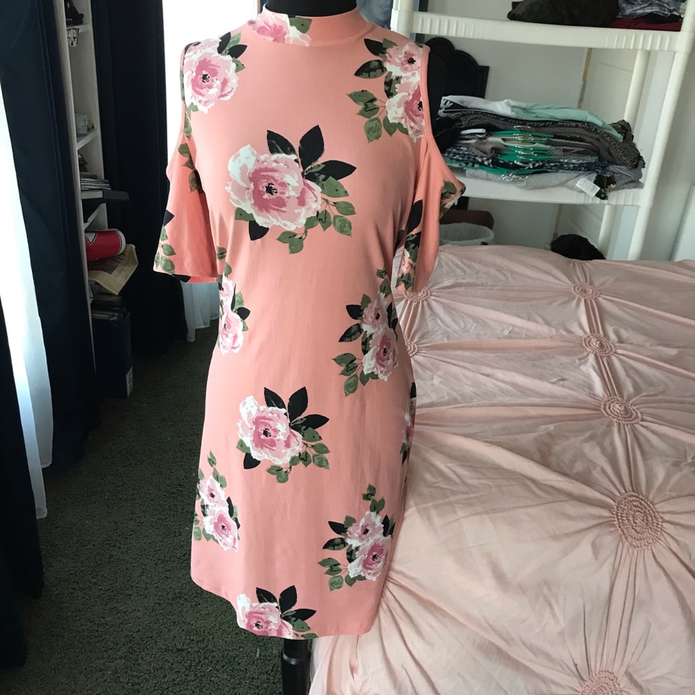 Rue21 Pink Floral Open Shoulder Dress